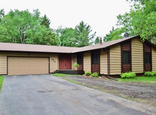 120 222nd Ln NW, Oak Grove, MN 55011