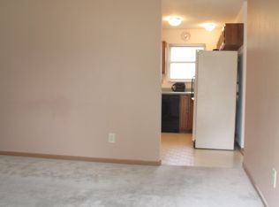 5265 Parkview Cir, Imperial, MO 63052