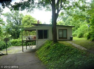 812 Lake Side Rd, Addison, PA 15411