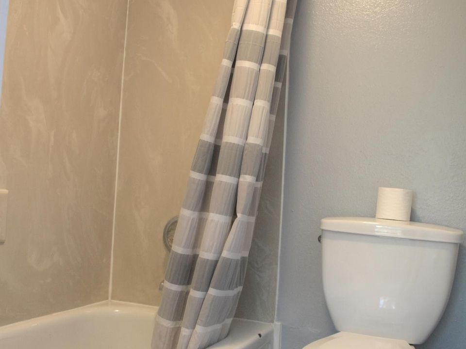 1st image of 2905 Shadow Creek Dr APT 201