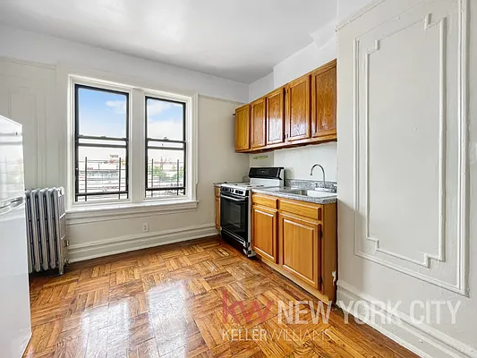 Rented by Keller Williams NYC | media 7