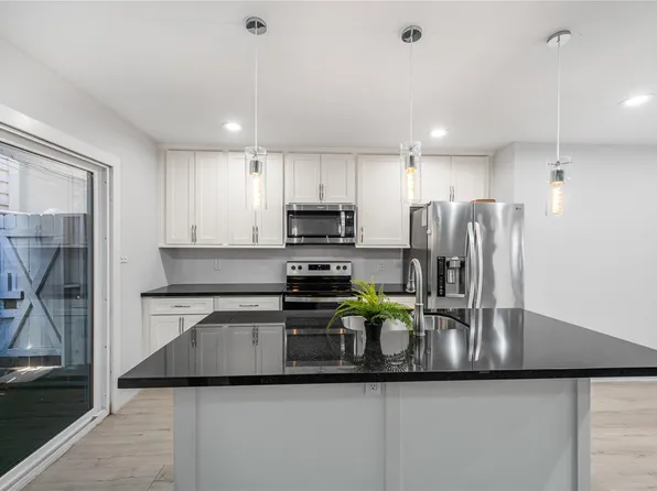 1418 Vermont St APT 1, Houston, TX 77006