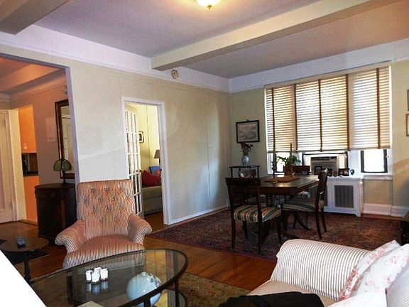 2nd image of 175 W 76th St APT 7F