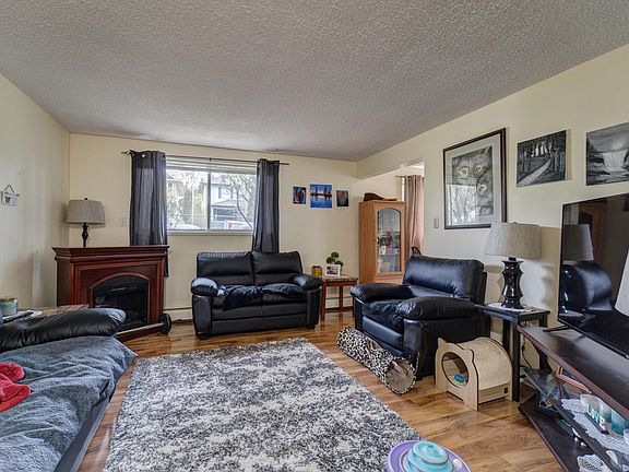 2nd image of 9749 88th Ave NW