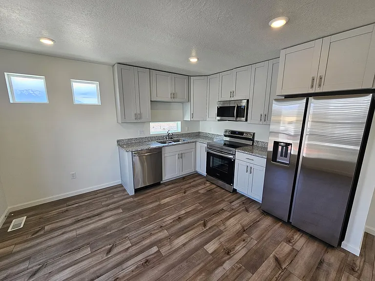 55 N Provo River Rd — Photo 3