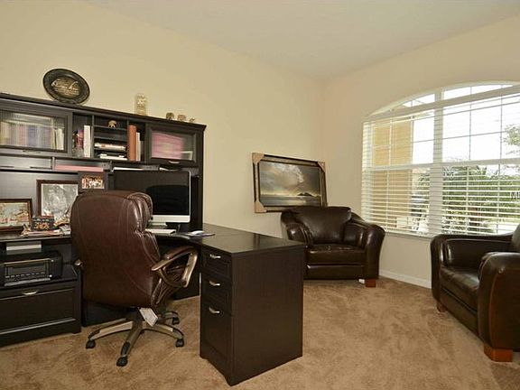 4th image of 1203 Parker Den Dr