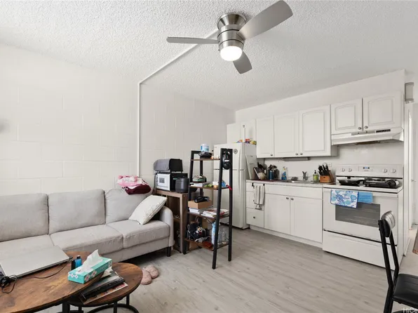 2122 Lime St APT 703, Honolulu, HI 96826