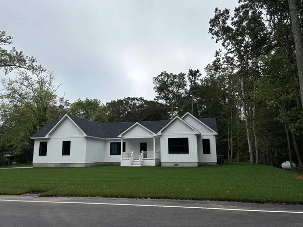 445 Dias Creek Rd, Cape May Court House, NJ 08210