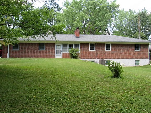 5th image of 403 Chapel Rd