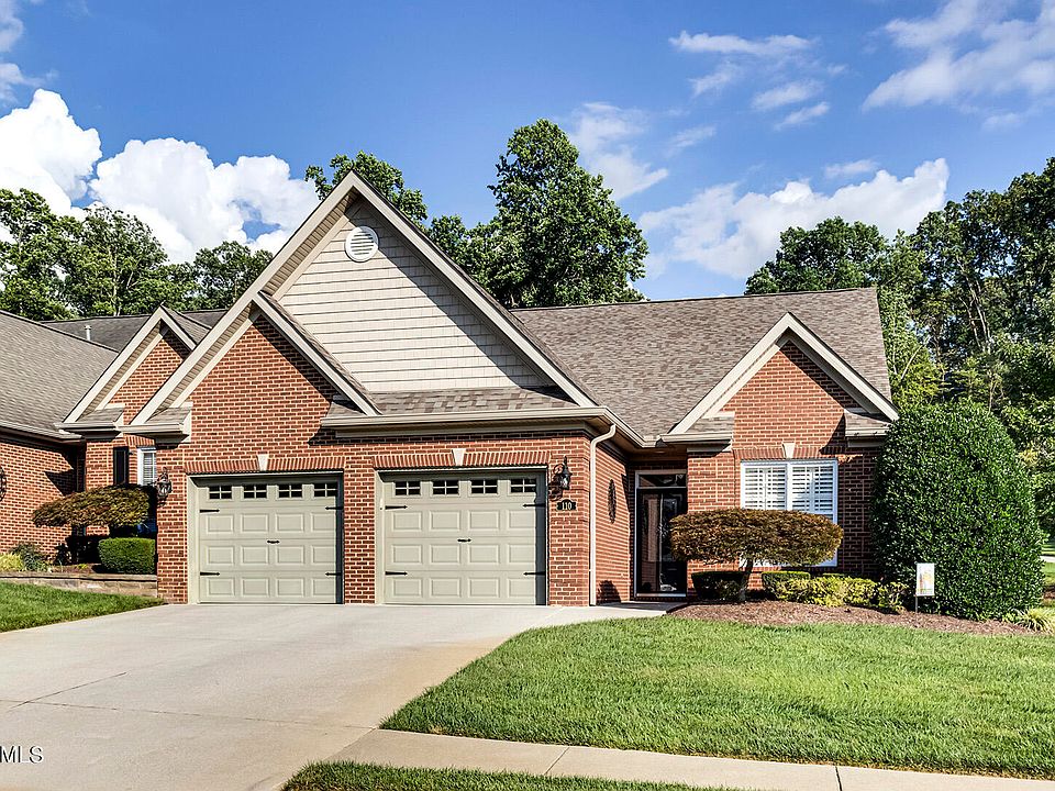 1st image of 110 Waterford Cir