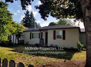 551 N Locust St, Canby, OR 97013