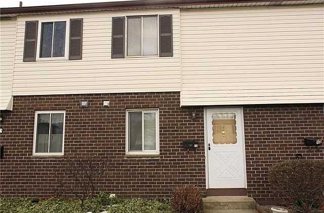 1st image of 19 Fox Ct