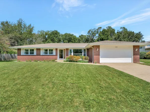 1402 Scovill St, Urbana, IL 61801