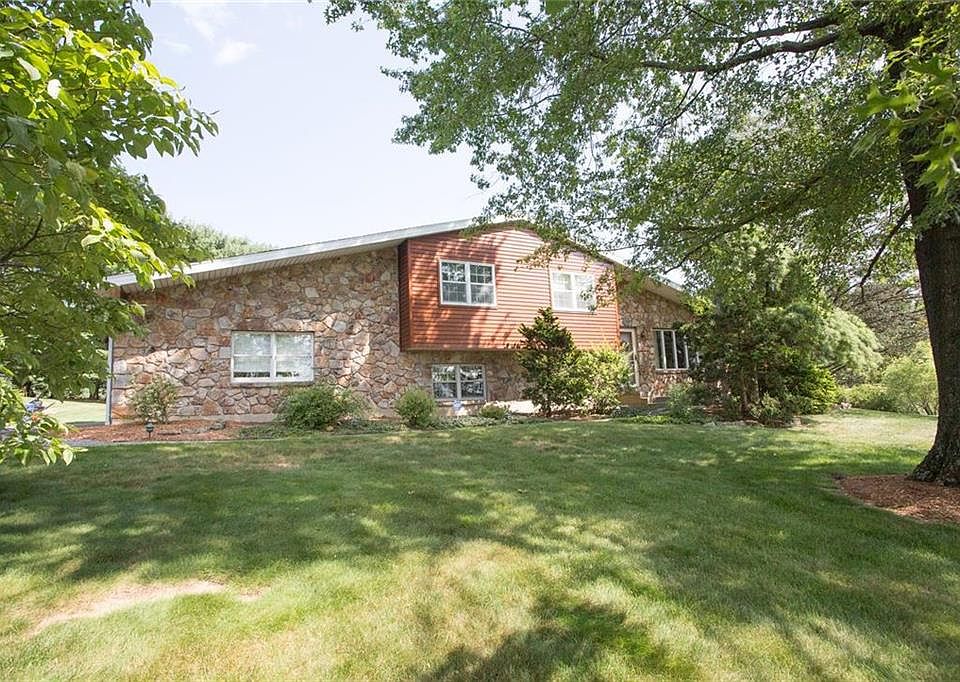 550 Graystone Dr, Cherryville, PA 18035 Zillow