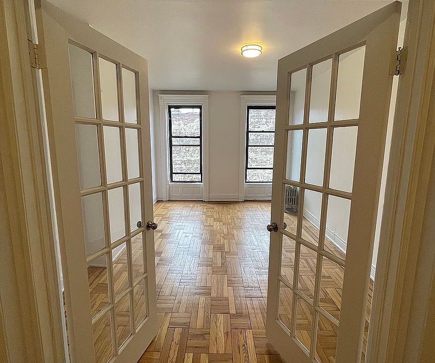 1st image of 1041 Bedford Ave APT 3