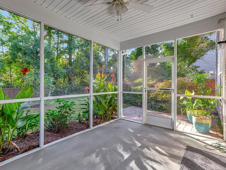 1313 Merchant Ct — Photo 25