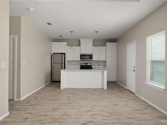 2nd image of 1311 Petri Dr #3
