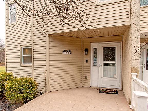 3rd image of 4602 Sands Way