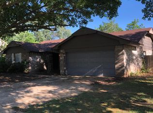 1918 Oakhill Dr, Norman, OK 73071