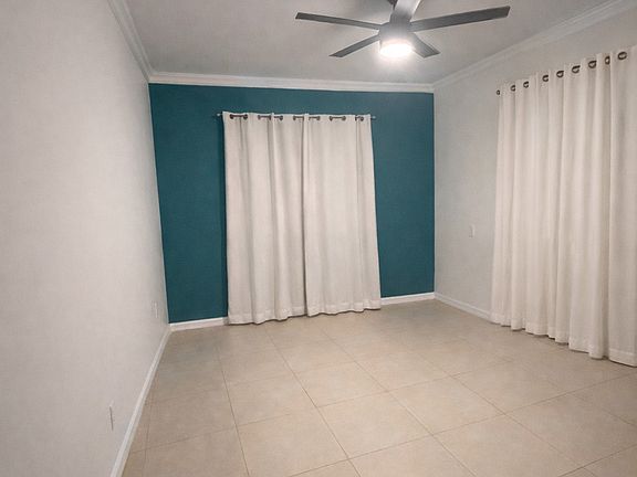 3rd image of 1583 Thurston Ave #A3