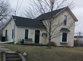 404 3rd Ave SW, Oelwein, IA 50662