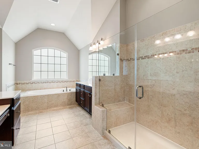 1407 Preserve Ln — Photo 26