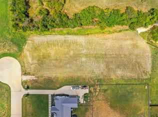 435 Massey Rd, Pilot Pt, TX 76258