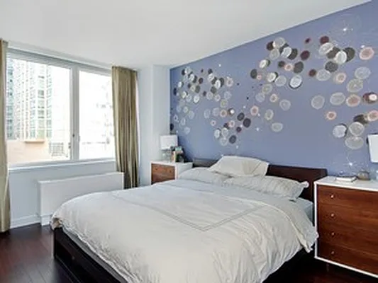 Sold by Corcoran | media 29