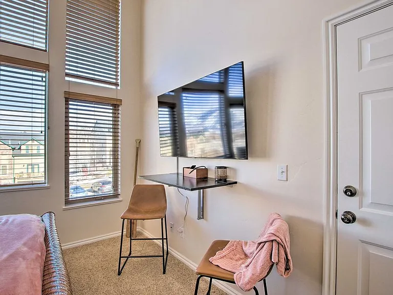 3524 N Fox Run Dr #1 — Photo 19
