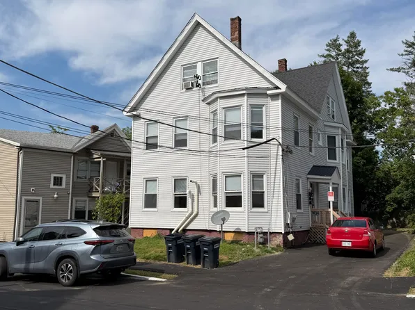 16 Howe Street, Lewiston, ME 04240