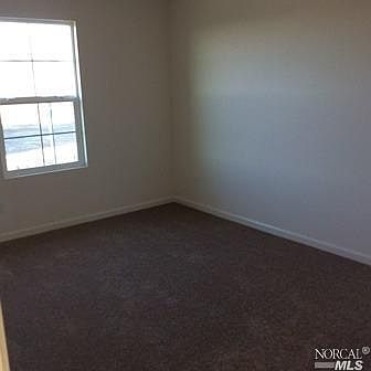 4th image of 2554 Walker Lane