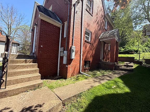 3rd image of 409 S Chestnut St