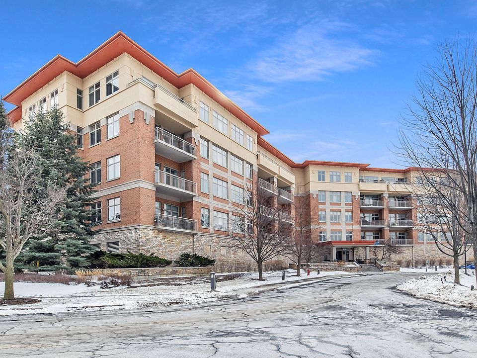 1st image of 45 Prairie Park Dr APT 303