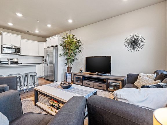 4th image of 13157 175th Ave E Unit N-5
