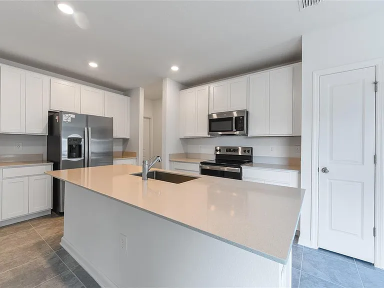 2194 Aquifer Ln — Photo 5