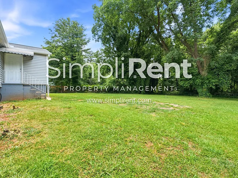 4401 Highland Rd — Photo 17