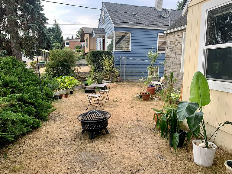 Outside Sitting Area