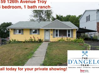 59 126th St, Troy, NY 12182