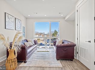 824 18th St NE #302, Washington, DC 20002