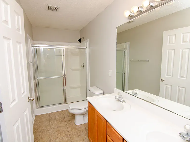 1912 Portview Dr — Photo 12