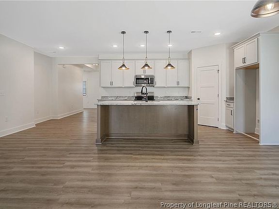 4th image of 3089 Coleman Rd