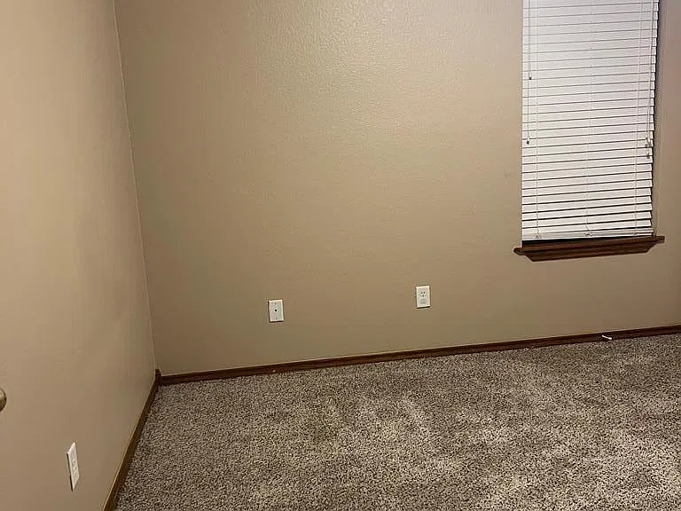 5104 Galloping Way — Photo 11