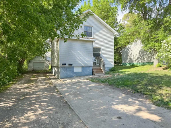822 W Maple Ave, Fergus Falls, MN 56537