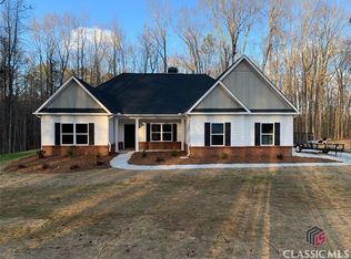 125 Hawthorn Ln, Covington, GA 30014