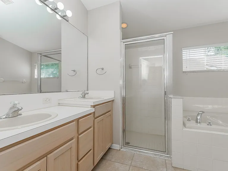 6613 Cambridge Park Dr — Photo 10