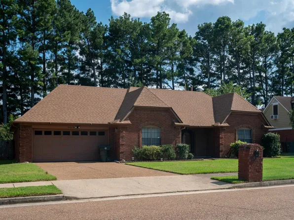 6623 Mount Palomar Dr, Bartlett, TN 38134
