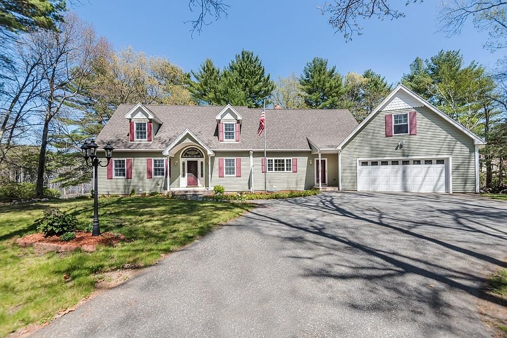 60 Jenkins Rd Andover Ma Zillow