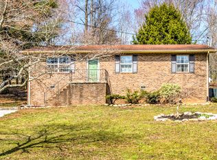 213 Gladwood Rd, Clinton, TN 37716