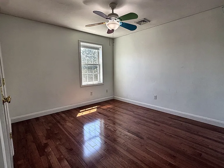 10 Clement Rd — Photo 15