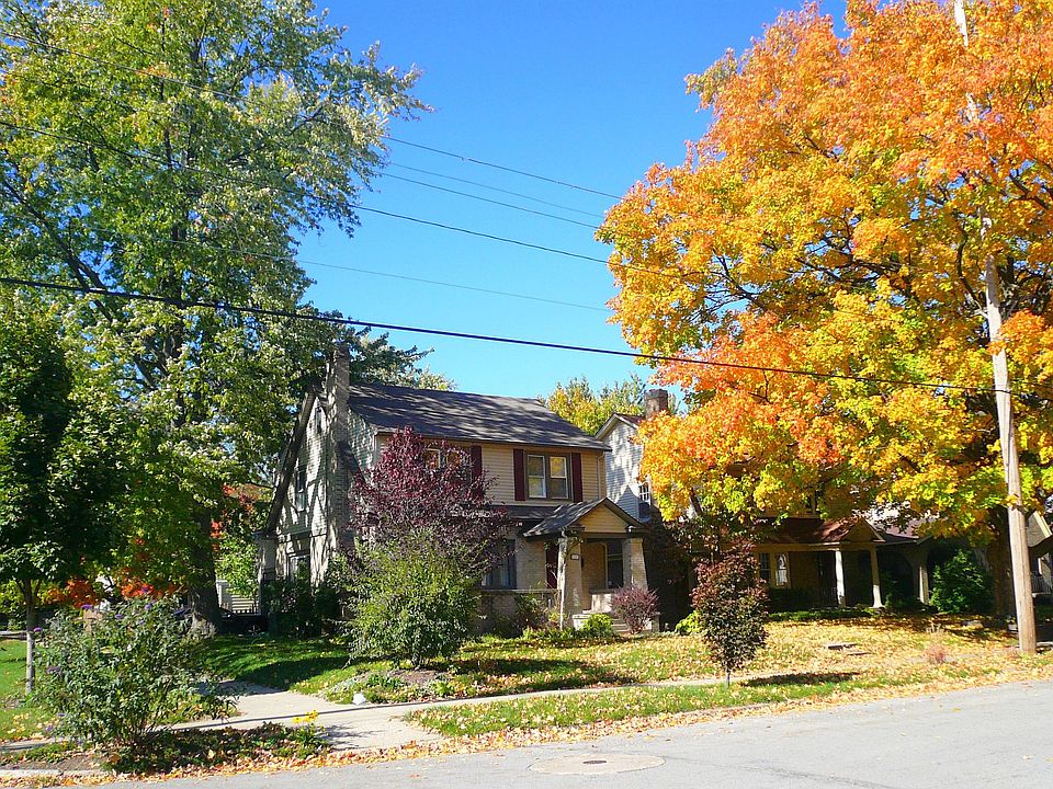 Front of House, Fall